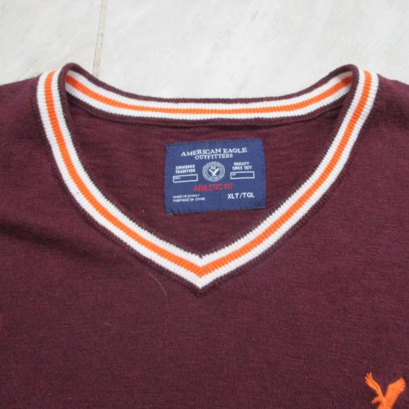 Mens V-Neck Sweater sz XL Maroon Athletic Fit Preppy - Picture 2 of 6